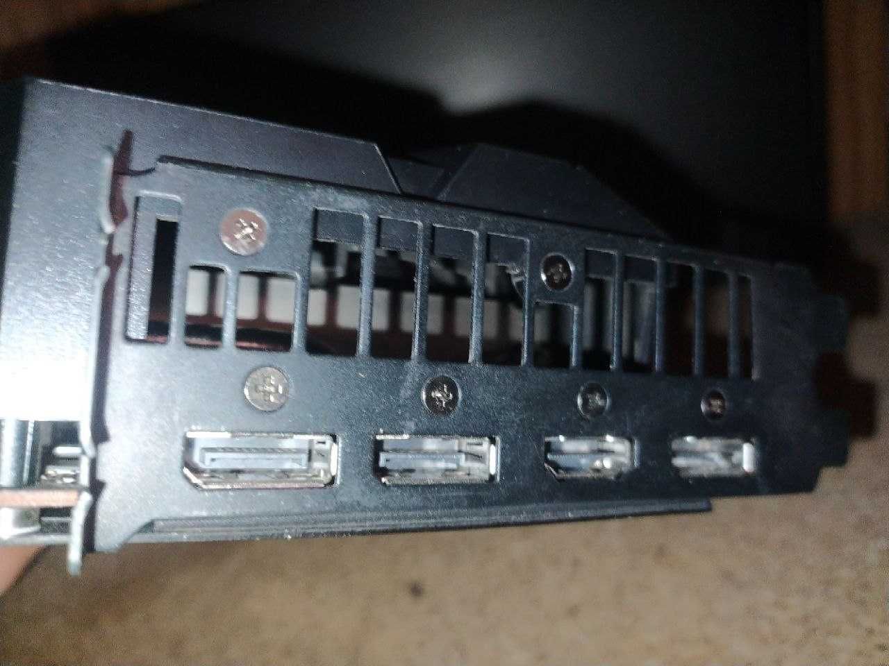 Asus RX 5700 XT Dual 8GB GDDR6