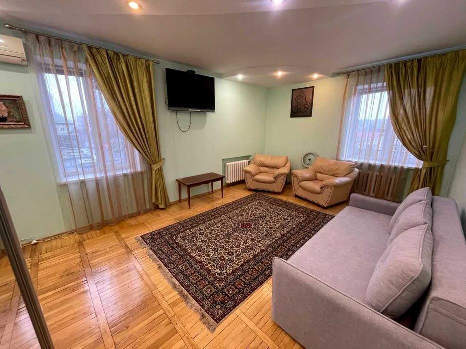 В аренду предлагается однокомнатная квартира по ул. Антоновича 123