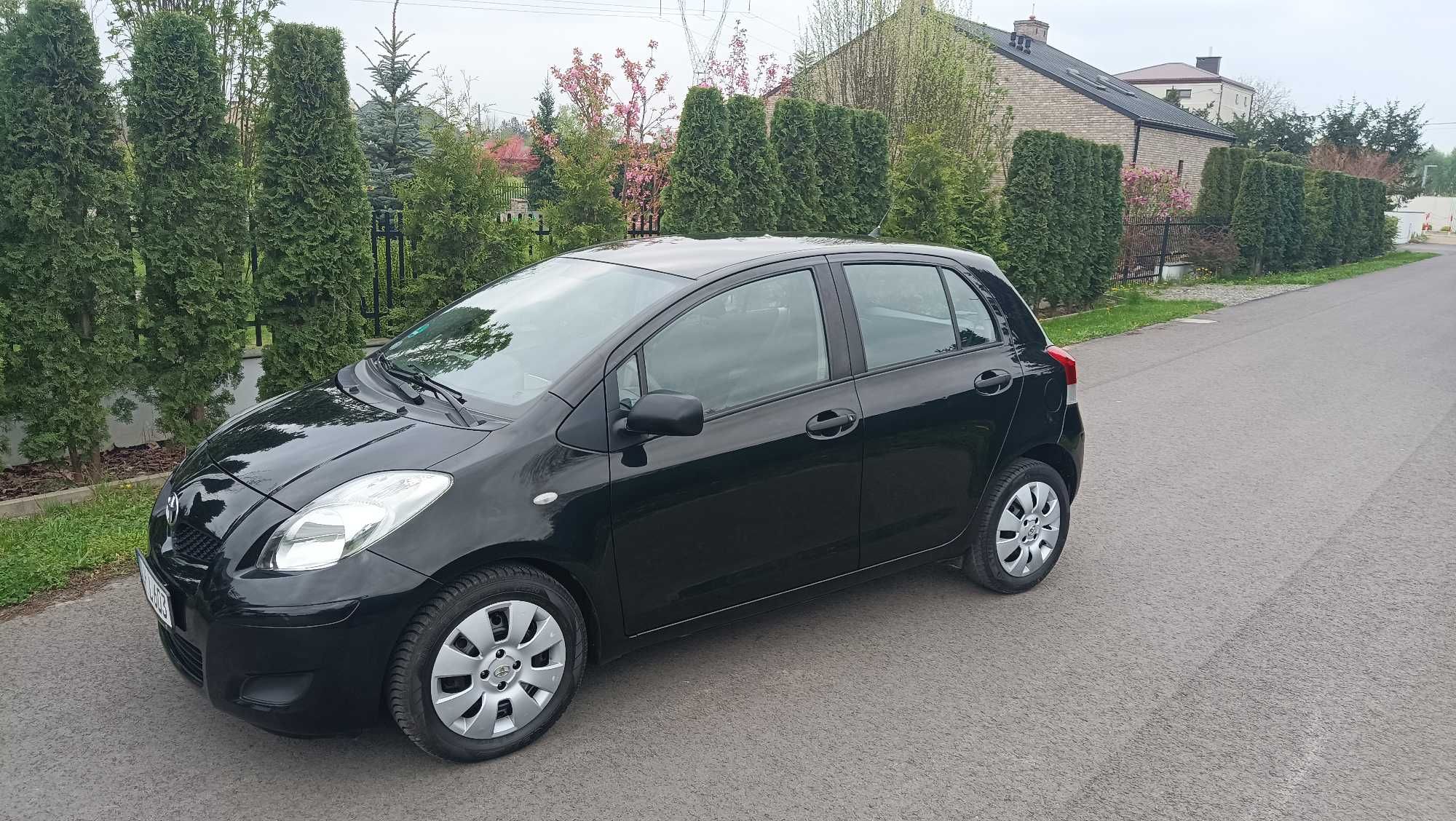 Toyota Yaris 2009 r 1 Właściciel 145 Tys Oryginał  z Niemiec Opłacony