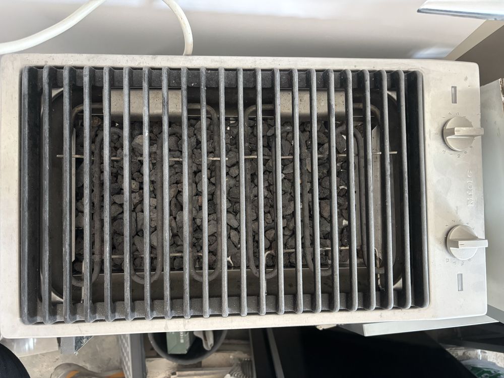 Barbecue Grill com aquecimento elétrico em aço inox Mielle