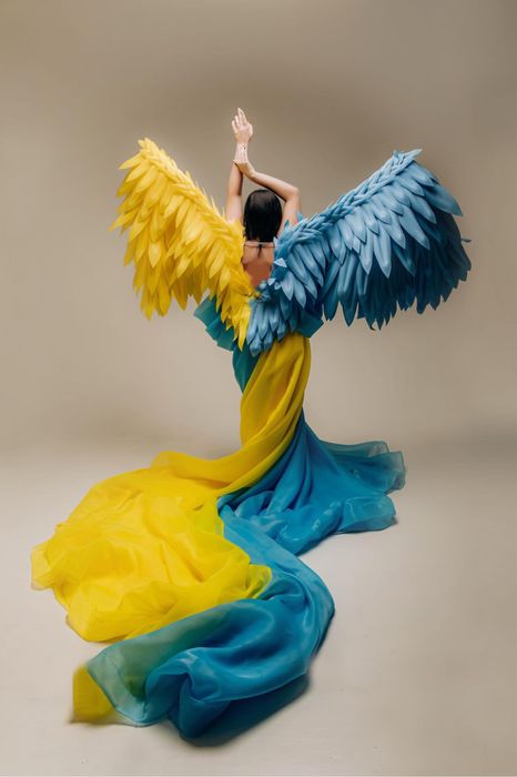 Прокат суконь для фотосесій та будь-яких подій