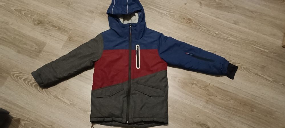 Zimowa kurtka dla chłopca 128