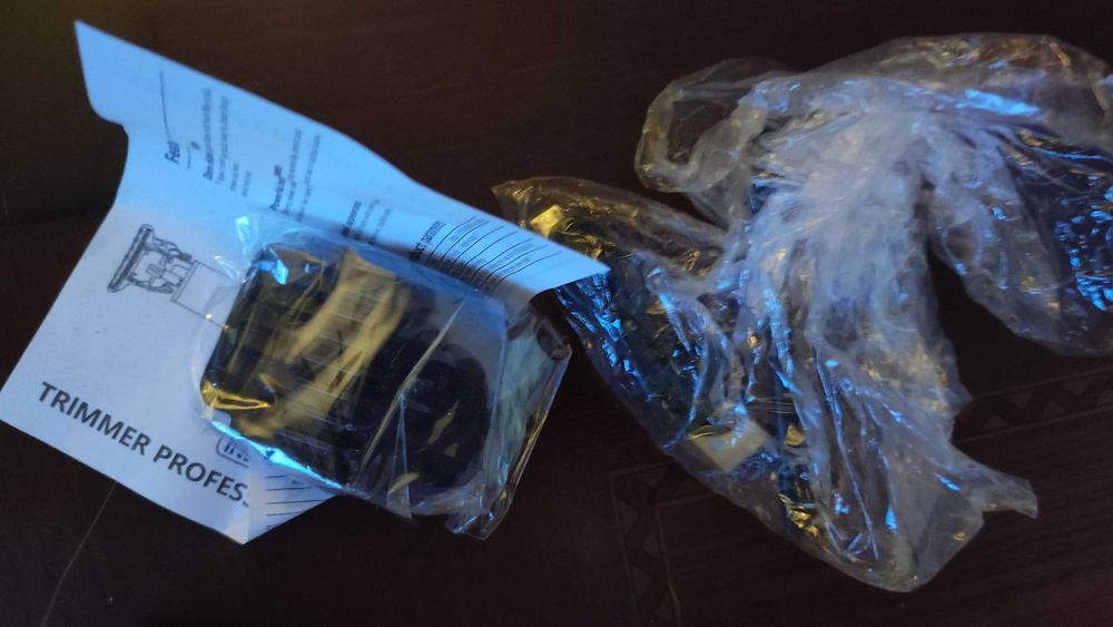 Máquina para corte de barba e cabelo