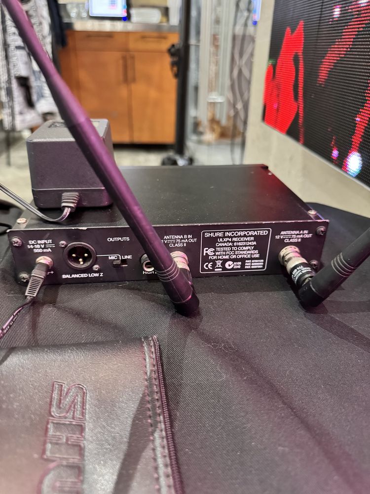 Радиосистема Shure ULXP24 оригинал (Мексика) б/у.