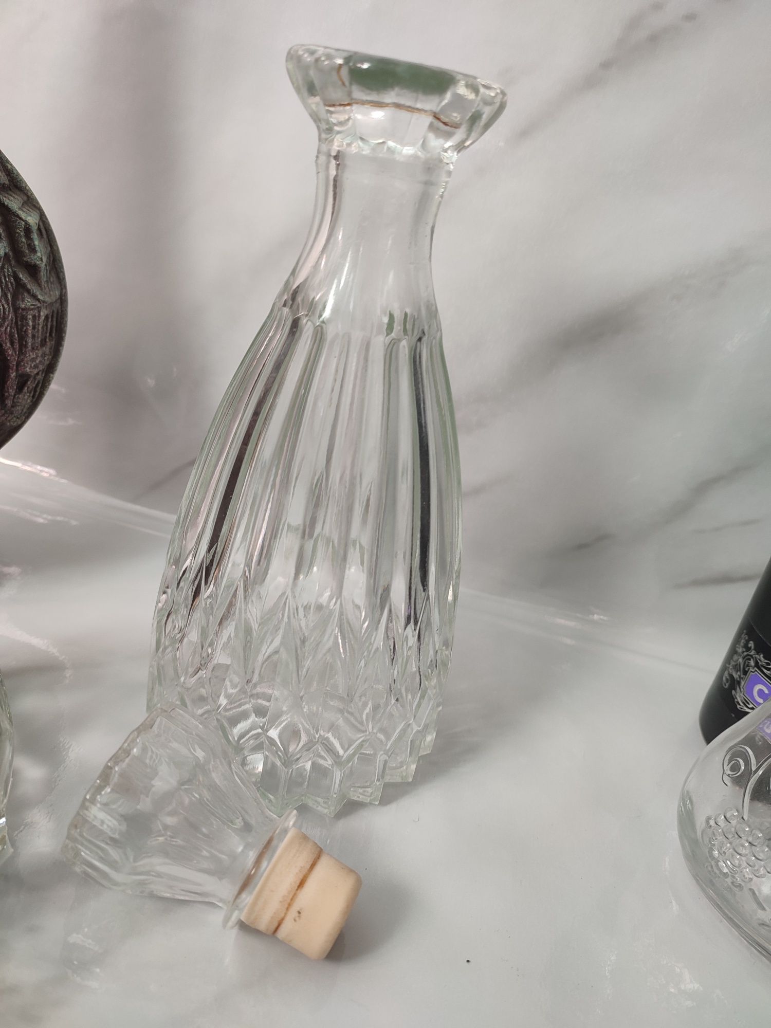 Бутылки  графин кувшин из под алкоголя разные
