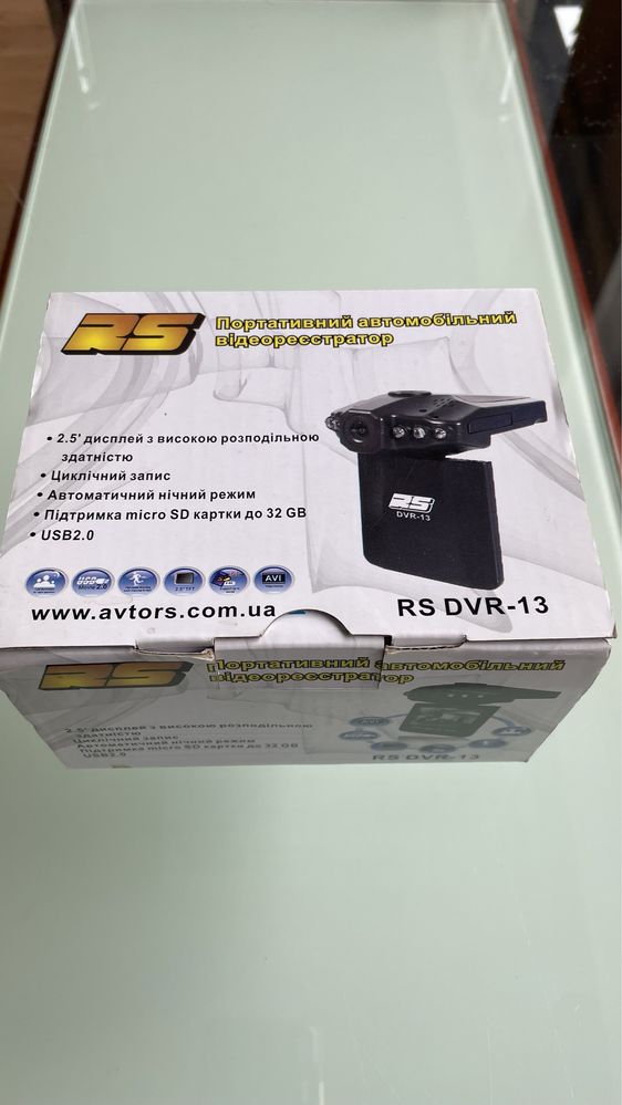 Портативний автомобільний відеореєстратор RS DVR -13