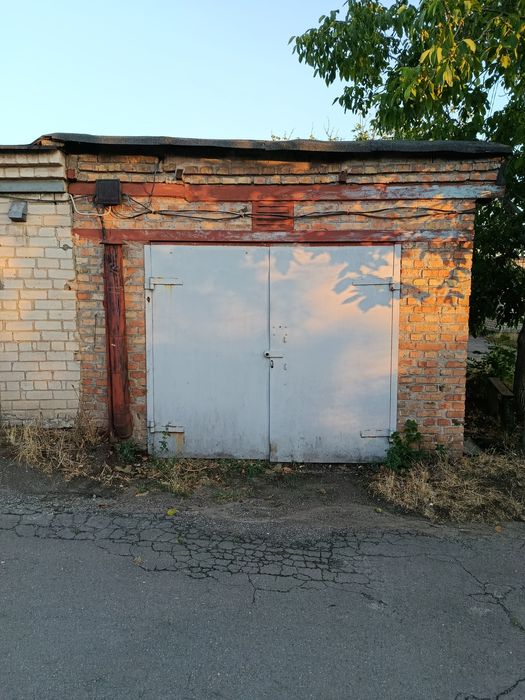 Продам гараж в кооперативі Жемчужина