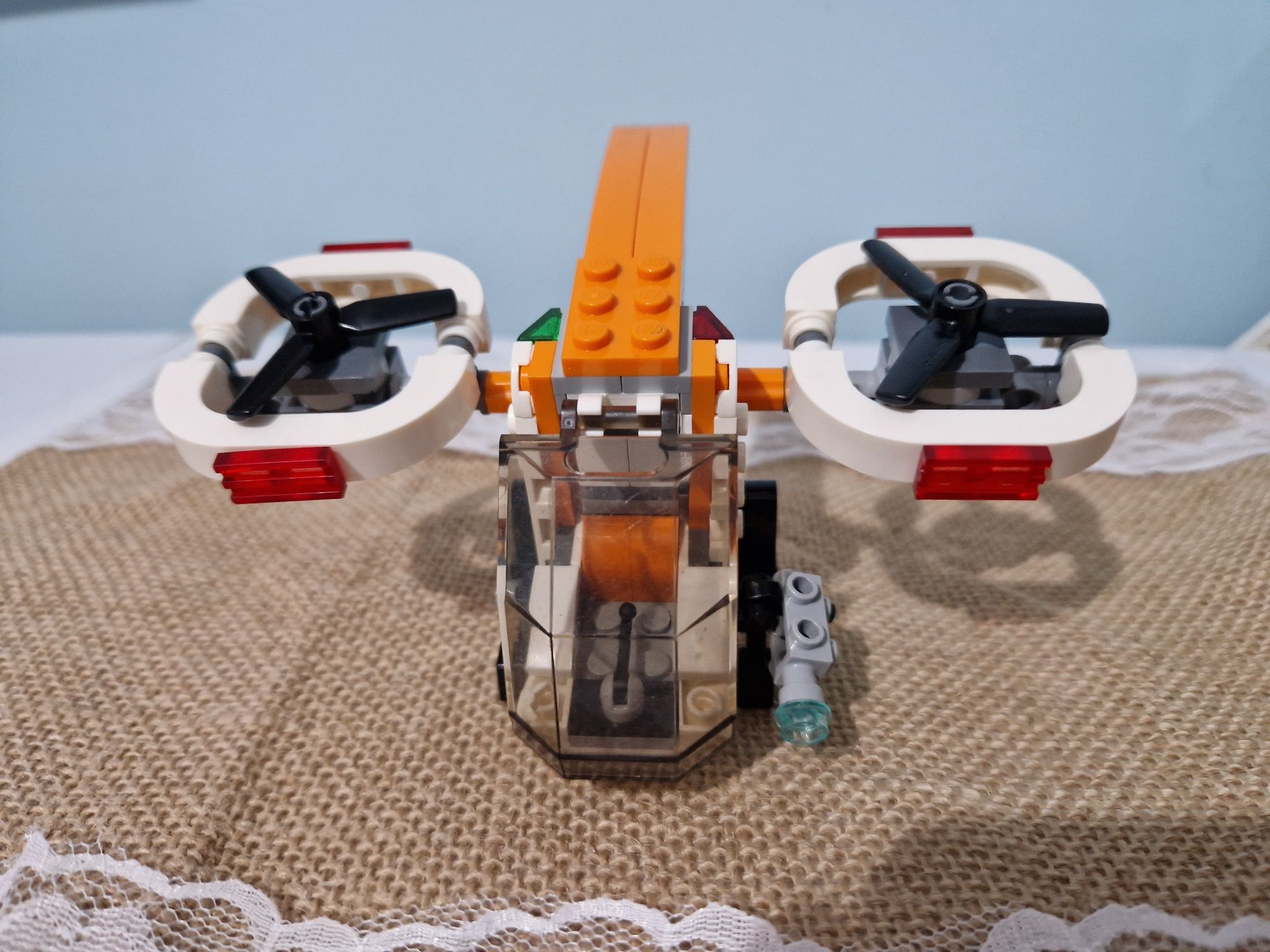 LEGO Creator Dron 31071