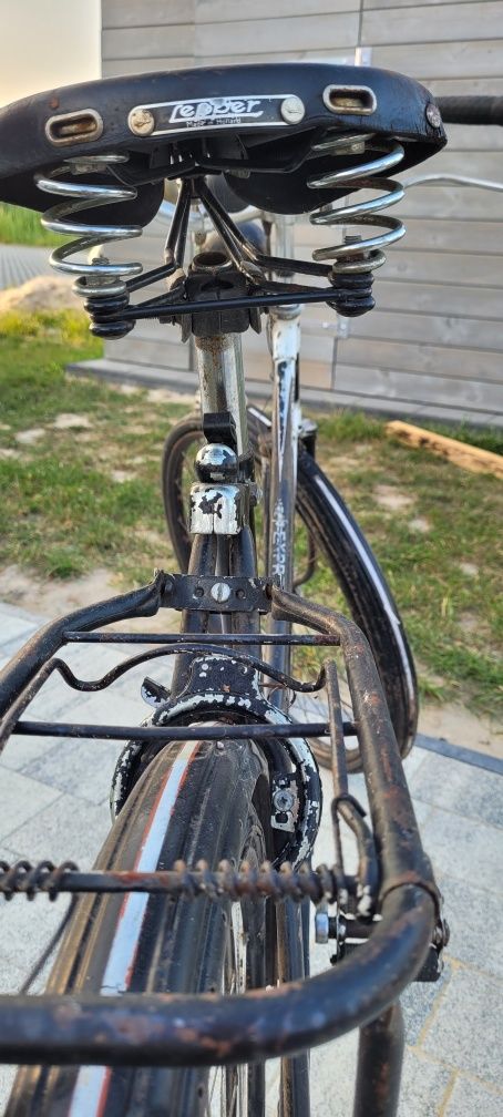 Zabytkowy rower Express Werke