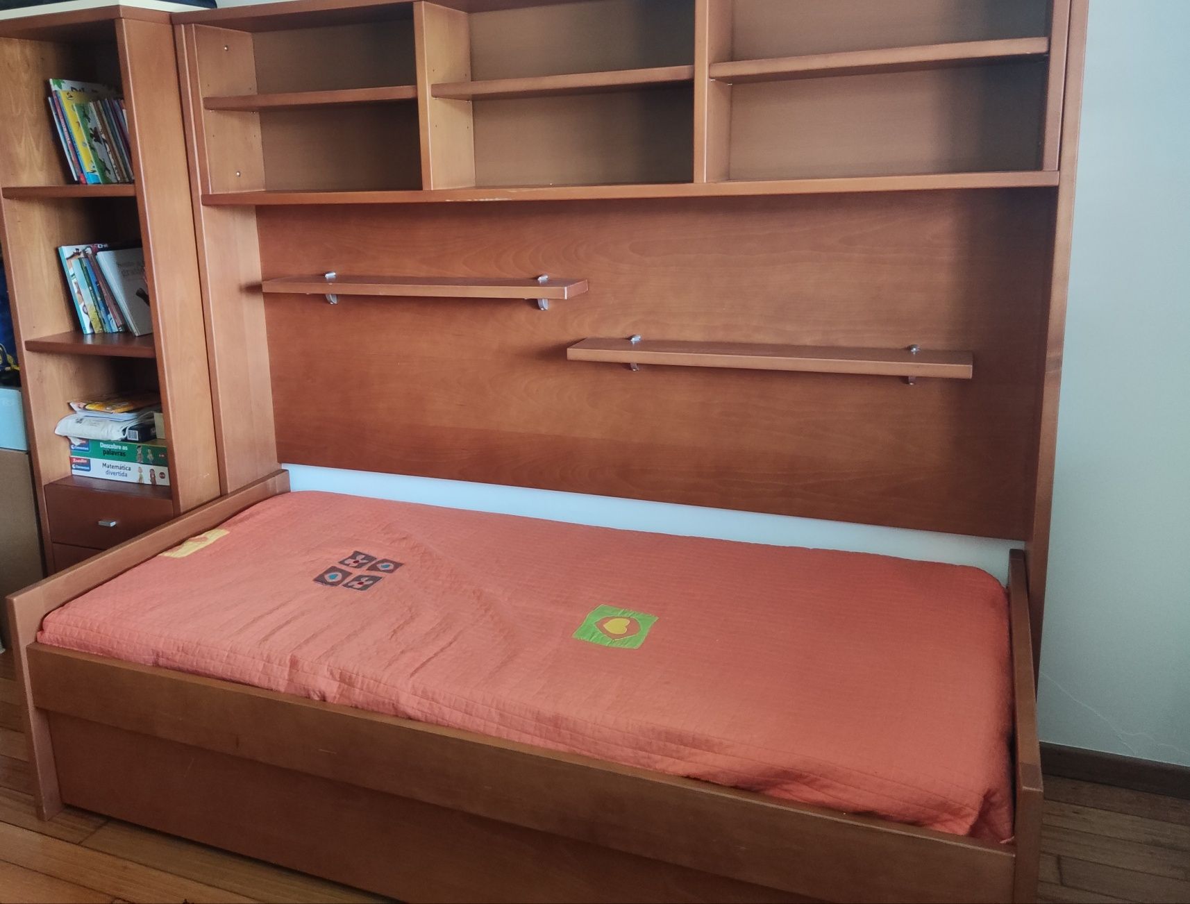 Quarto estilo estúdio 2 camas
