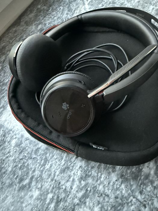 Headset poly voyager