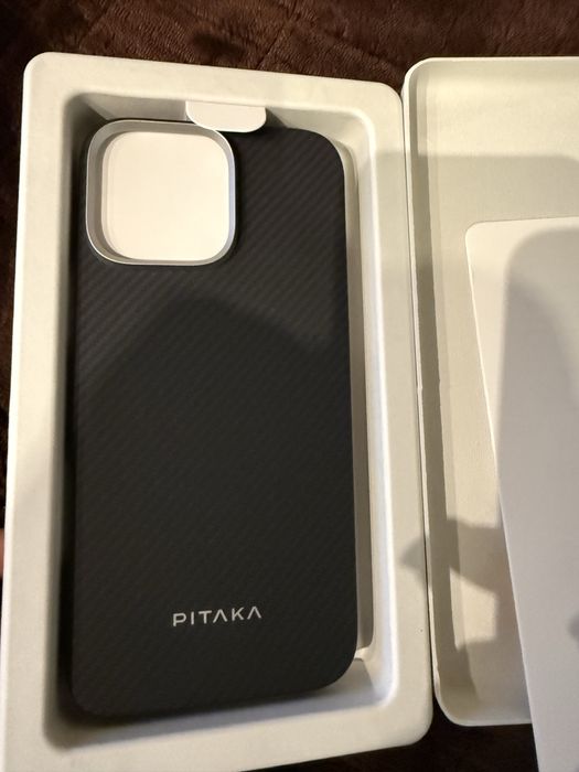 Pitaka на iphine 16 pro max ОРИГІНАЛ