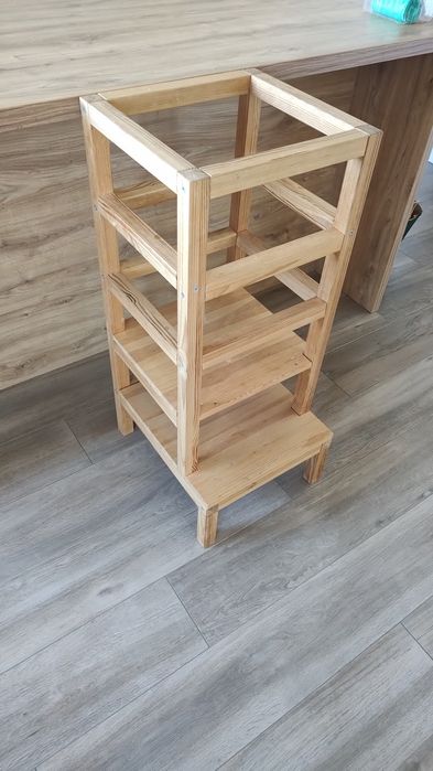 Pomocnik kuchenny. Używany.