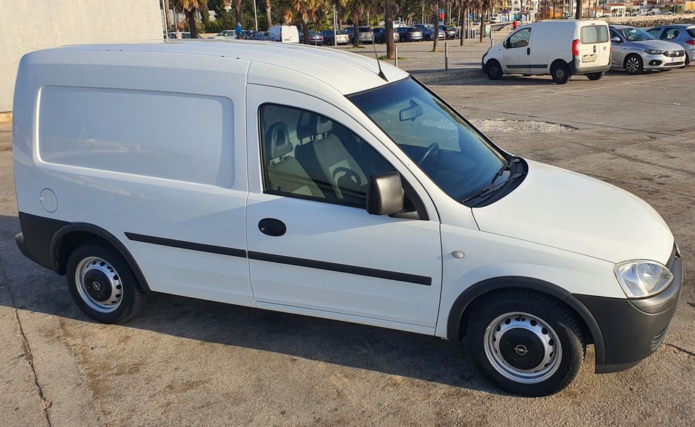 Opel Combo 1.3 Cdti, 2011 / Como Nova