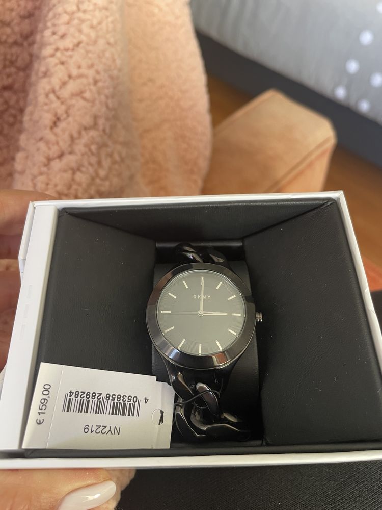 Relogio DKNY Novo