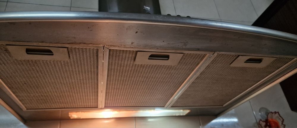 Exaustor Teka em funcionamento