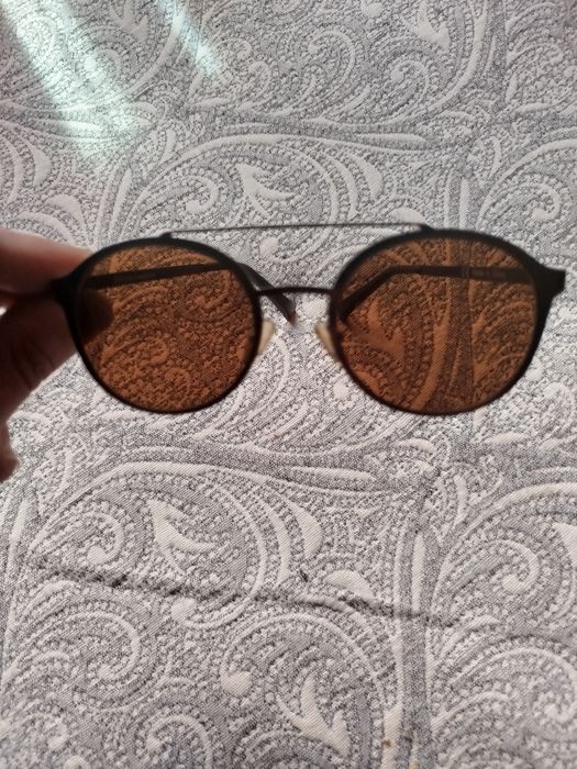 Óculos de sol Bershka