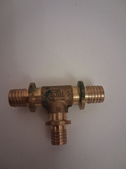 Kształtki  Tece cena za całość