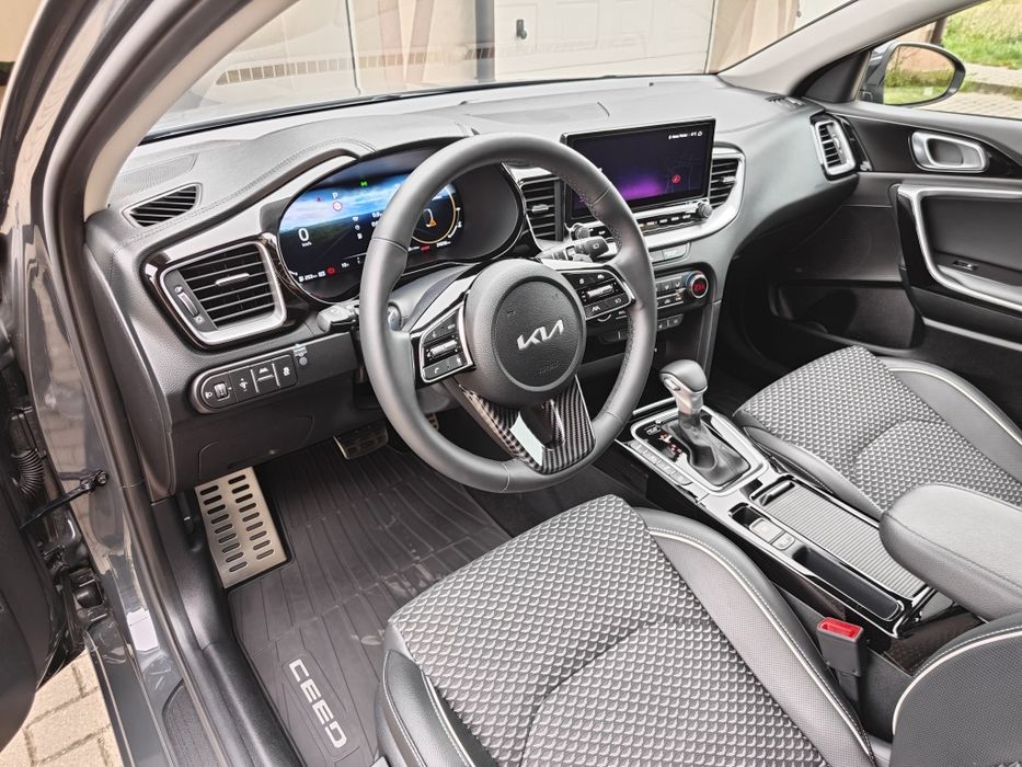 Kia cee'd business line 7 Dct