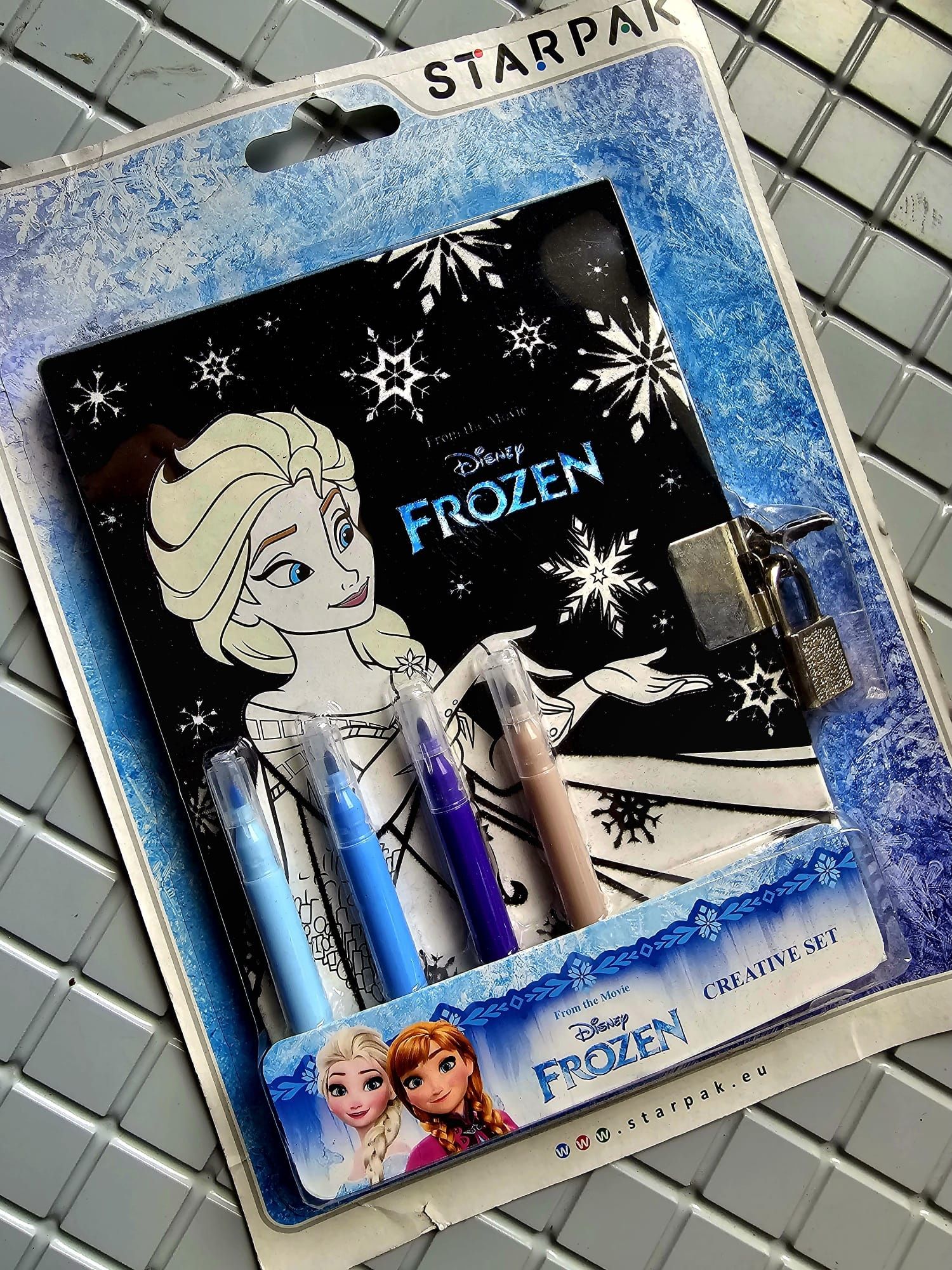 Nowy Pamiętnik z pisakami Frozen Kraina Lodu - zabawki