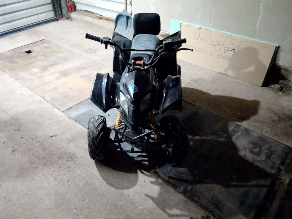 Продам квадроцикл,обмін на електро самокат.