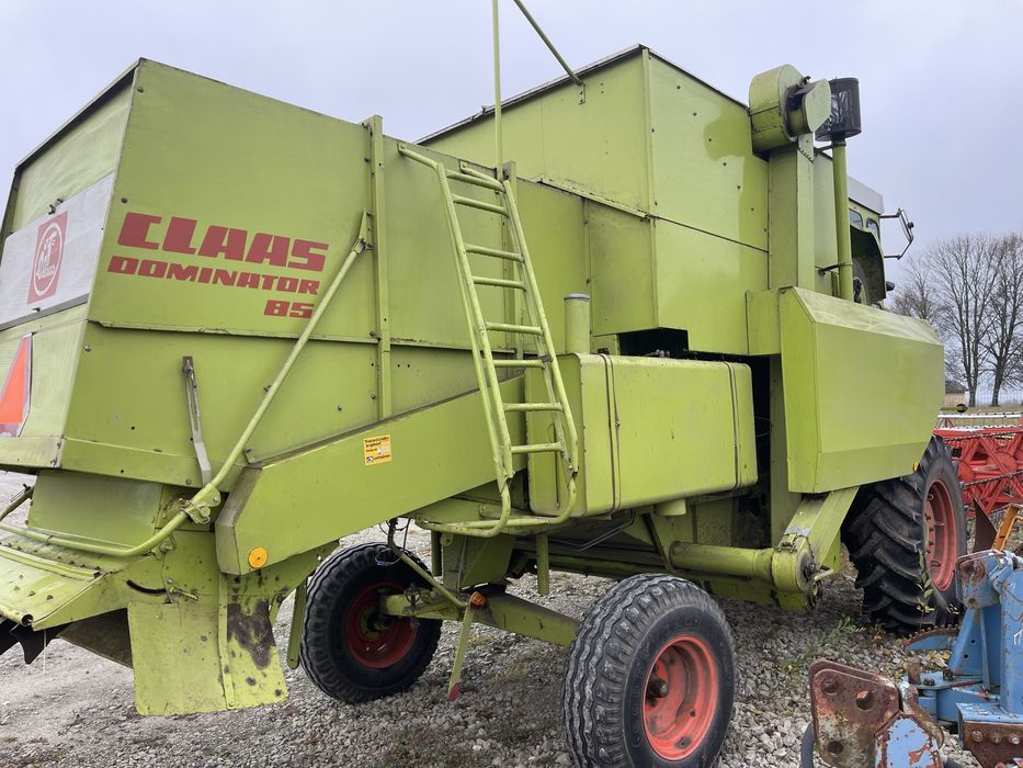 Комбайн зерно збиральний свіжопривещений  Claas dominator 85