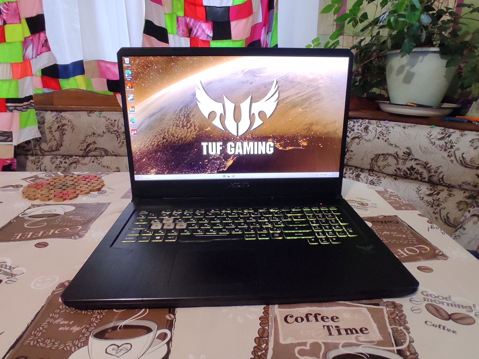 Ігровий Asus TUF 17,3" GTX1650 Ryzen 5 16/512