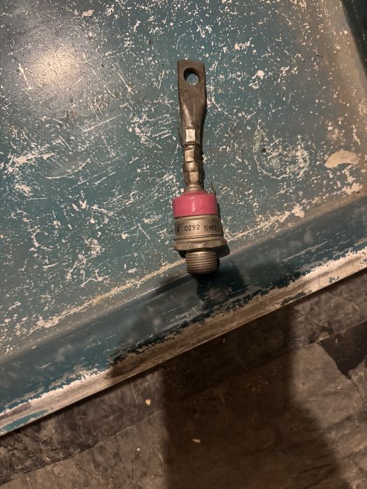 Силовий діод ДЛ161-200-11