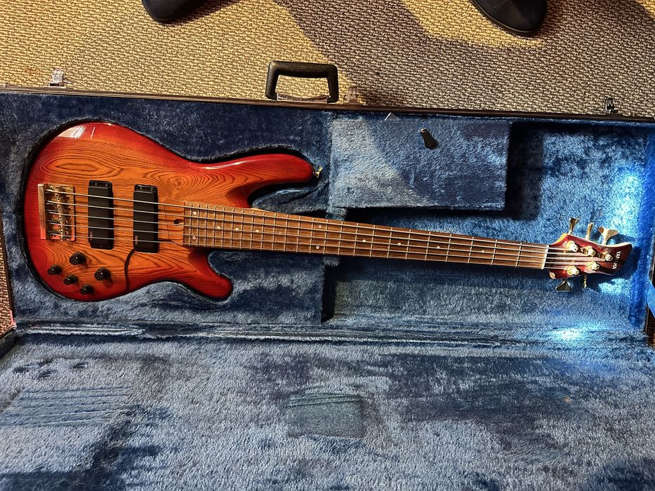 Yamaha TRB 5 Bass Japan