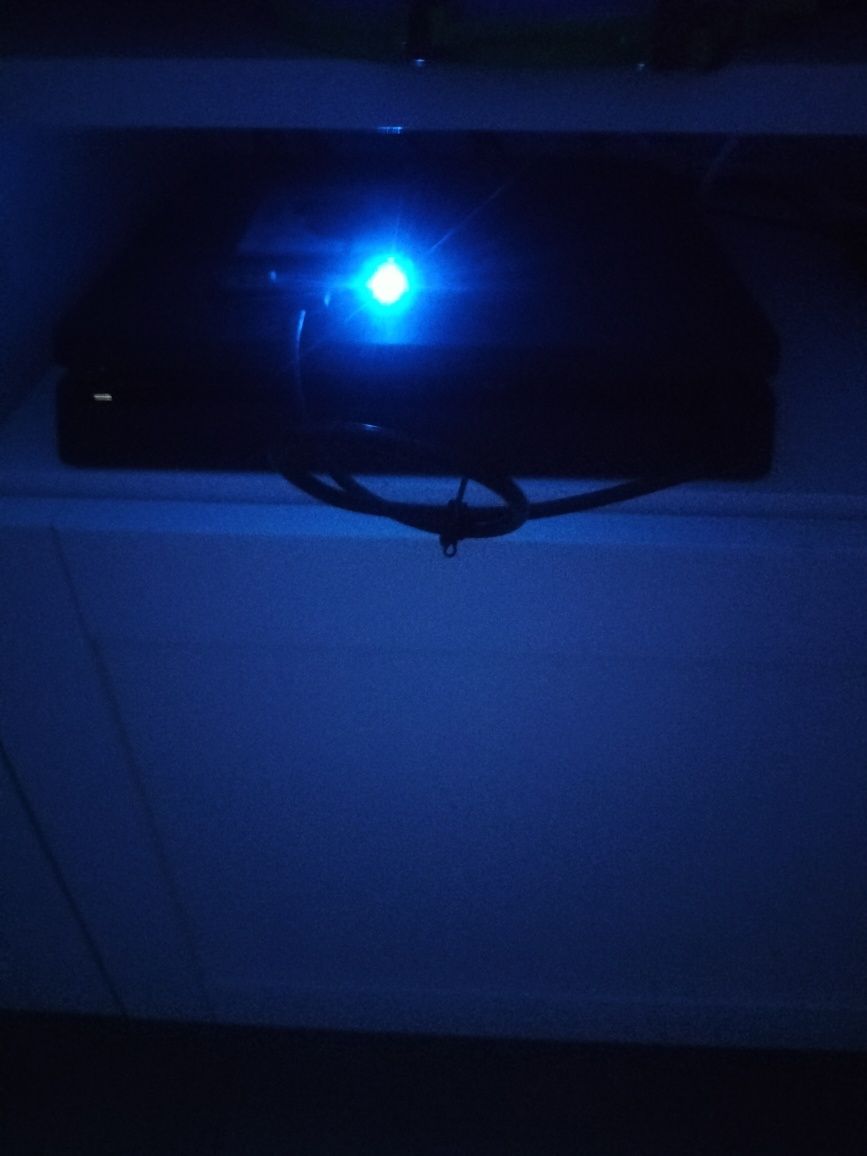 Ps4 Slim 1tb versão 9.00