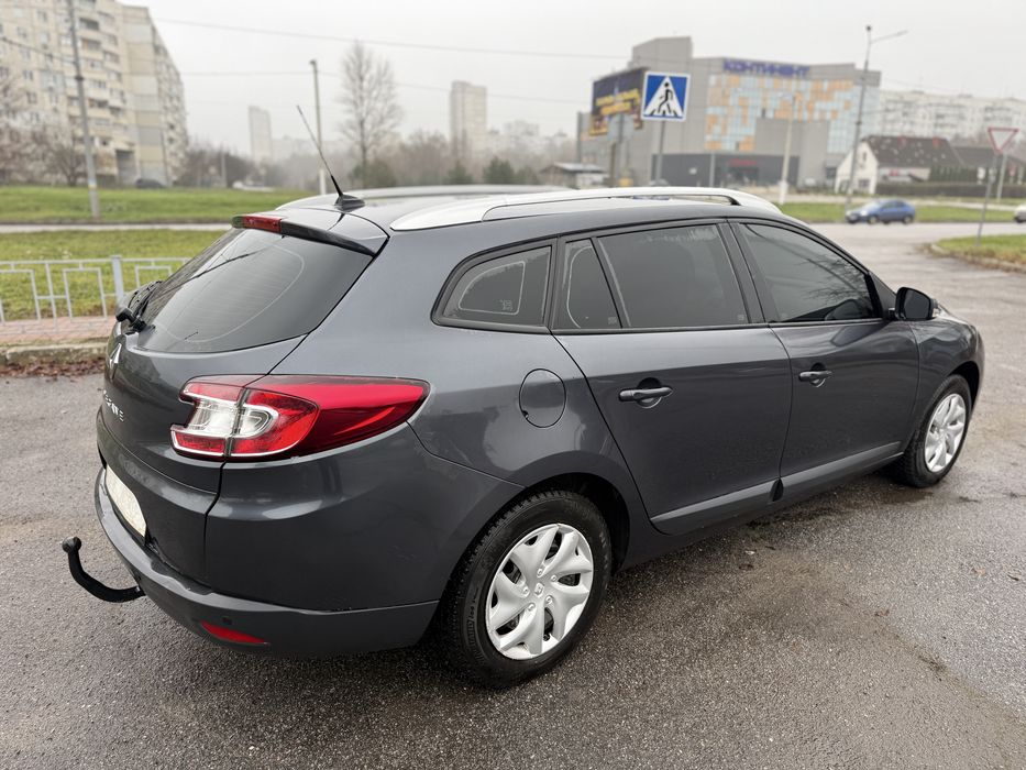 Renault Megane 1.6 бензин Обмен