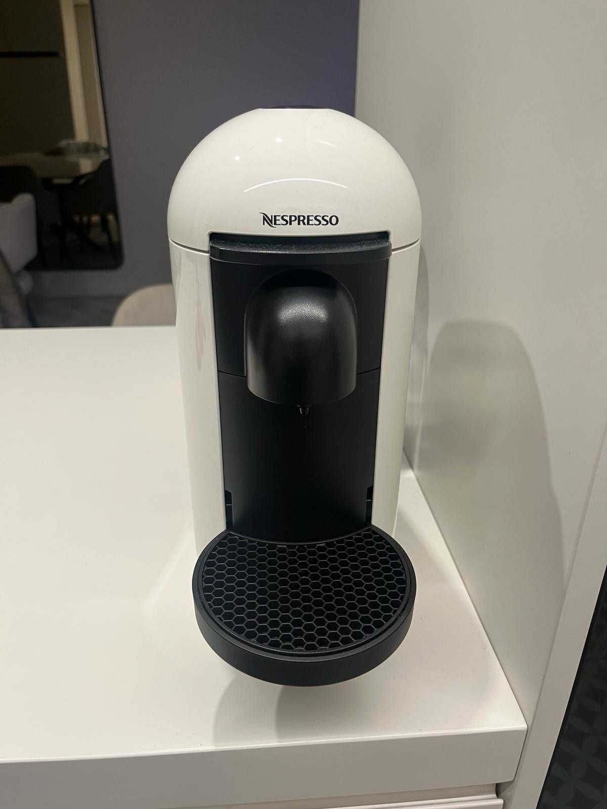 MÁQUINA DE CAFÉ ULIMA GERAÇÃO NESPRESSO