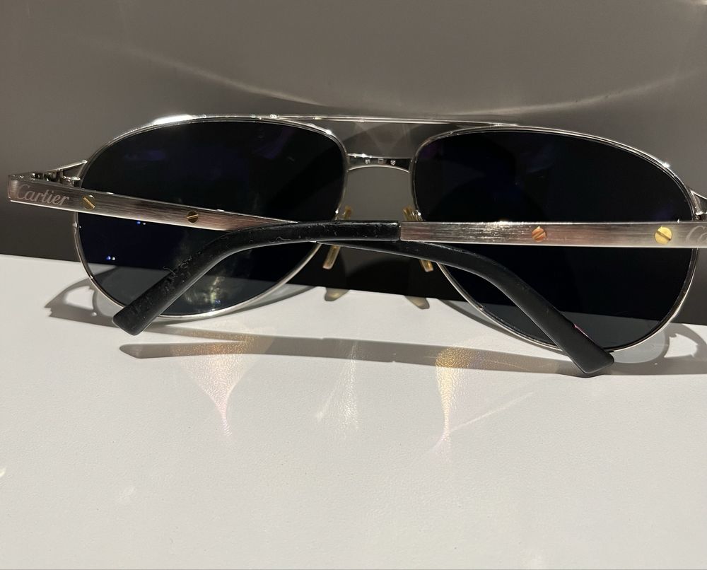 Óculos de sol Cartier unissexo com caixa