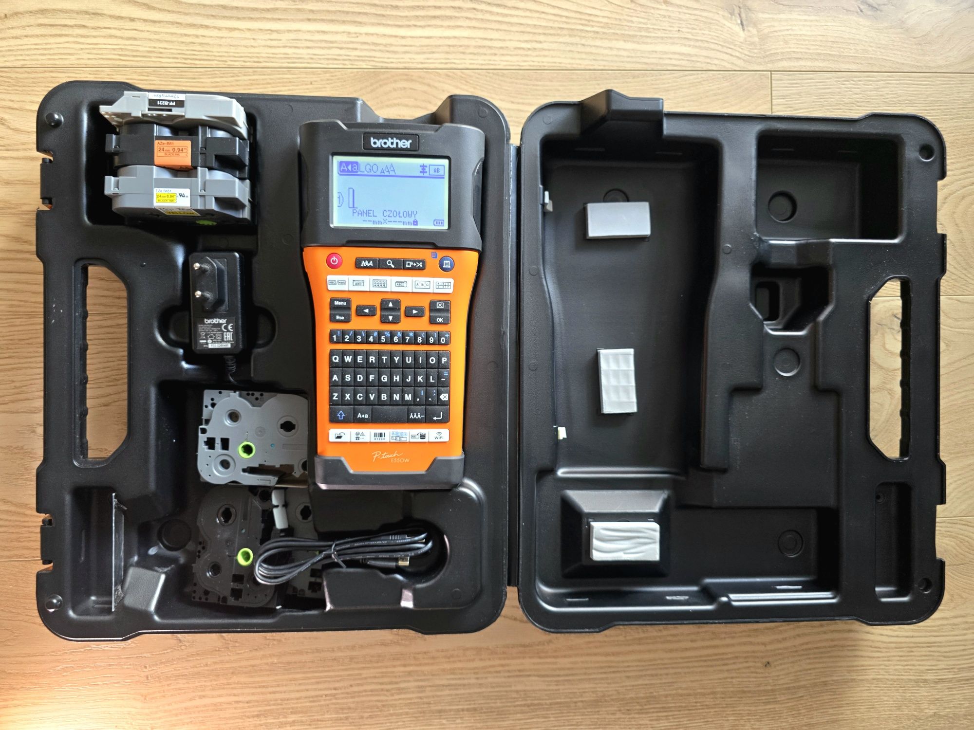 Mobilna drukarka etykiet Brother P-Touch PT-E550WVP