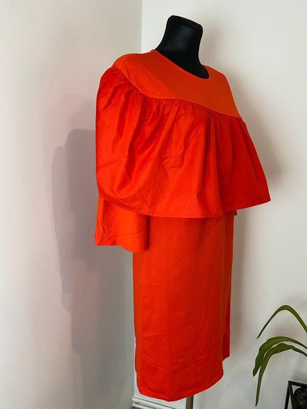 Sukienka 100% bawełna midi czerwona baskinka asymetryczna Find XS 34