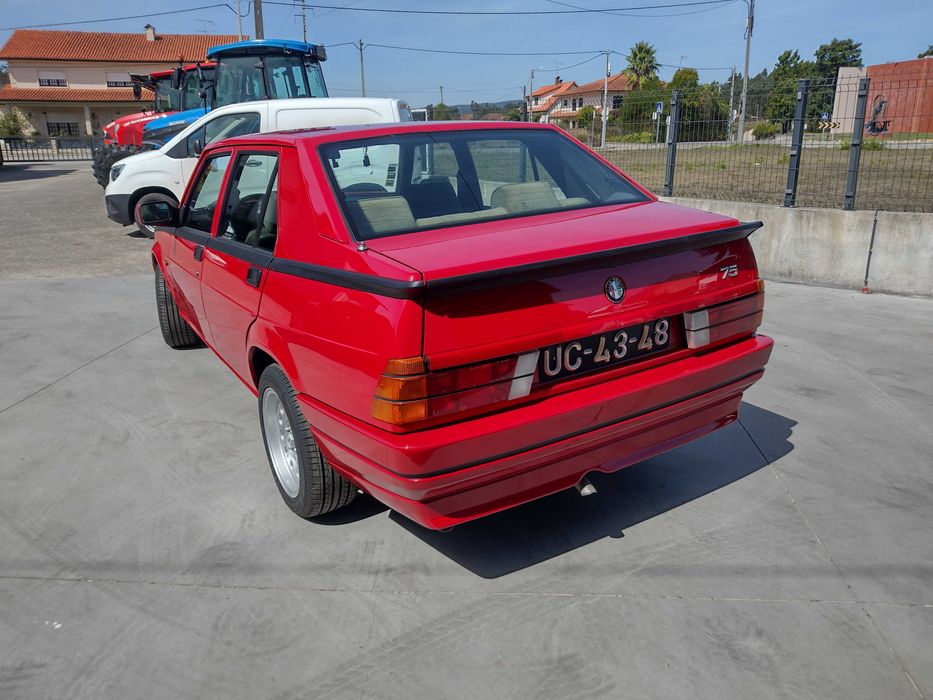 Alfa Romeo 75 1.6 carburadores