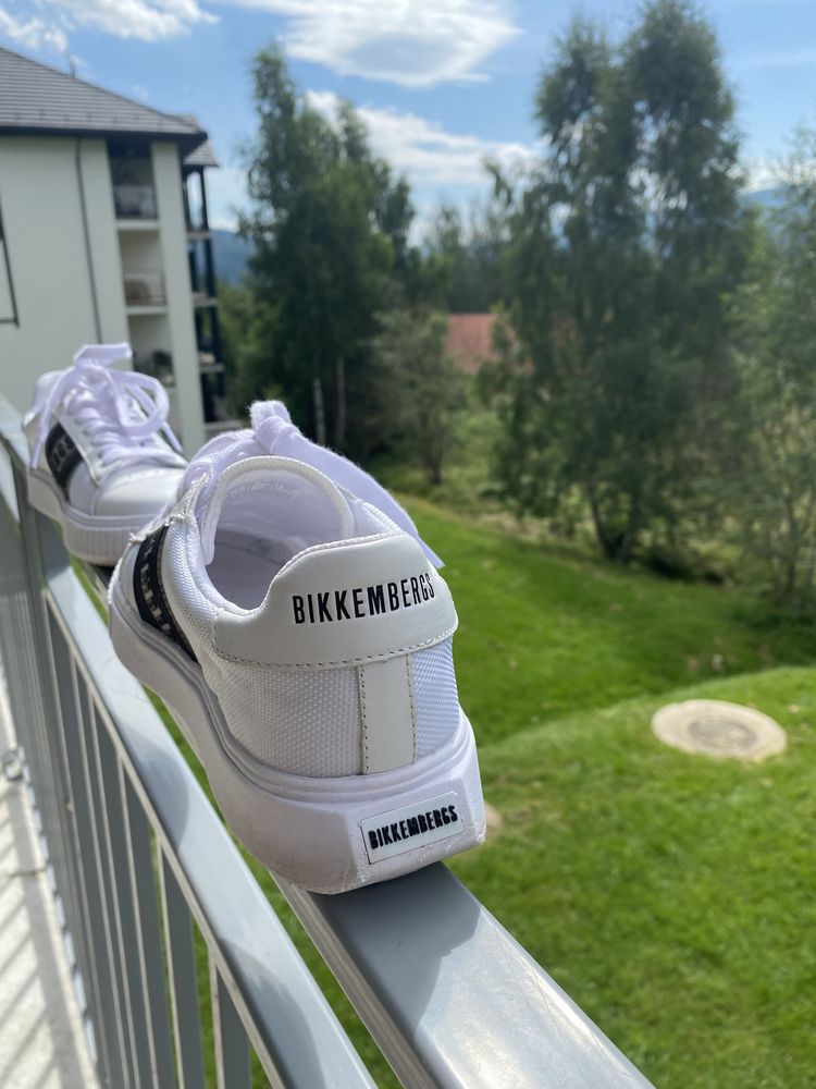 Buty sneakersy 38 Bikkembergs