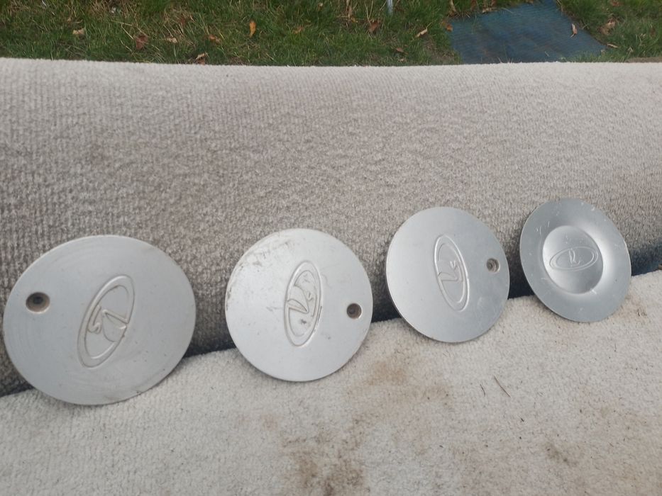 Колпачки на литые диски ваз 2110-12