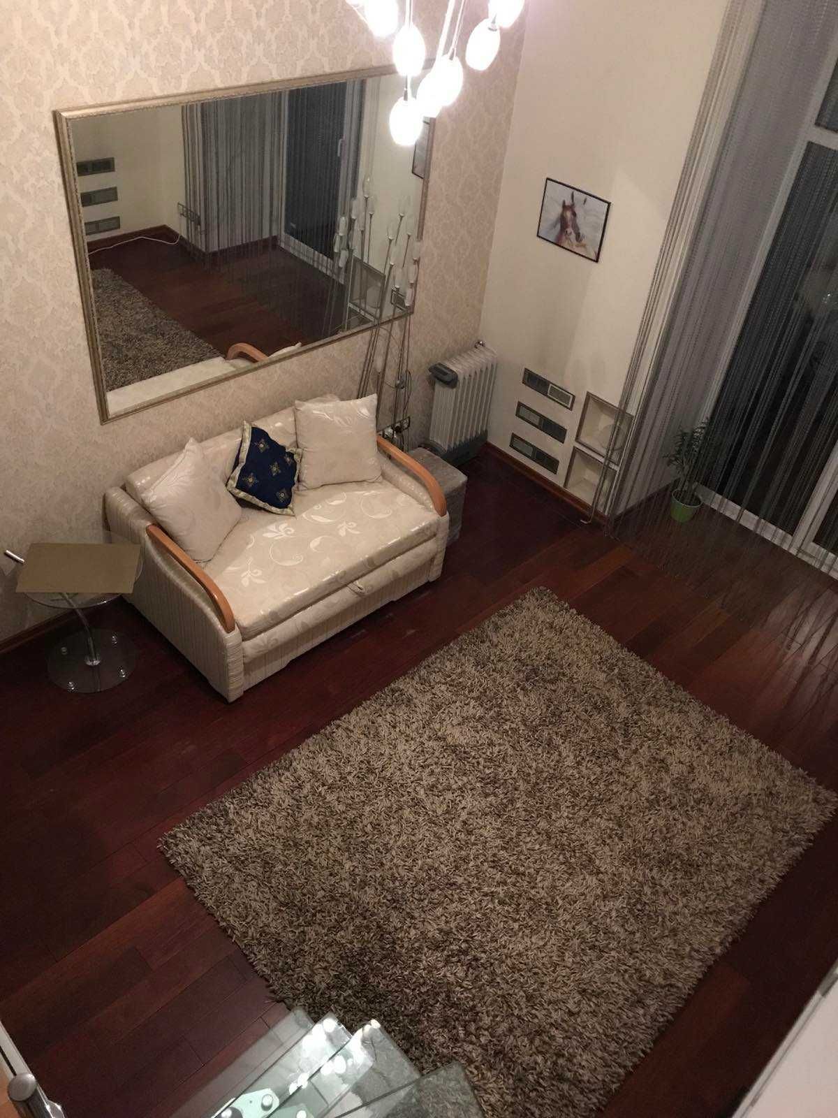 one bedroom apartment in the center of Kiev/квартира в центре Киева