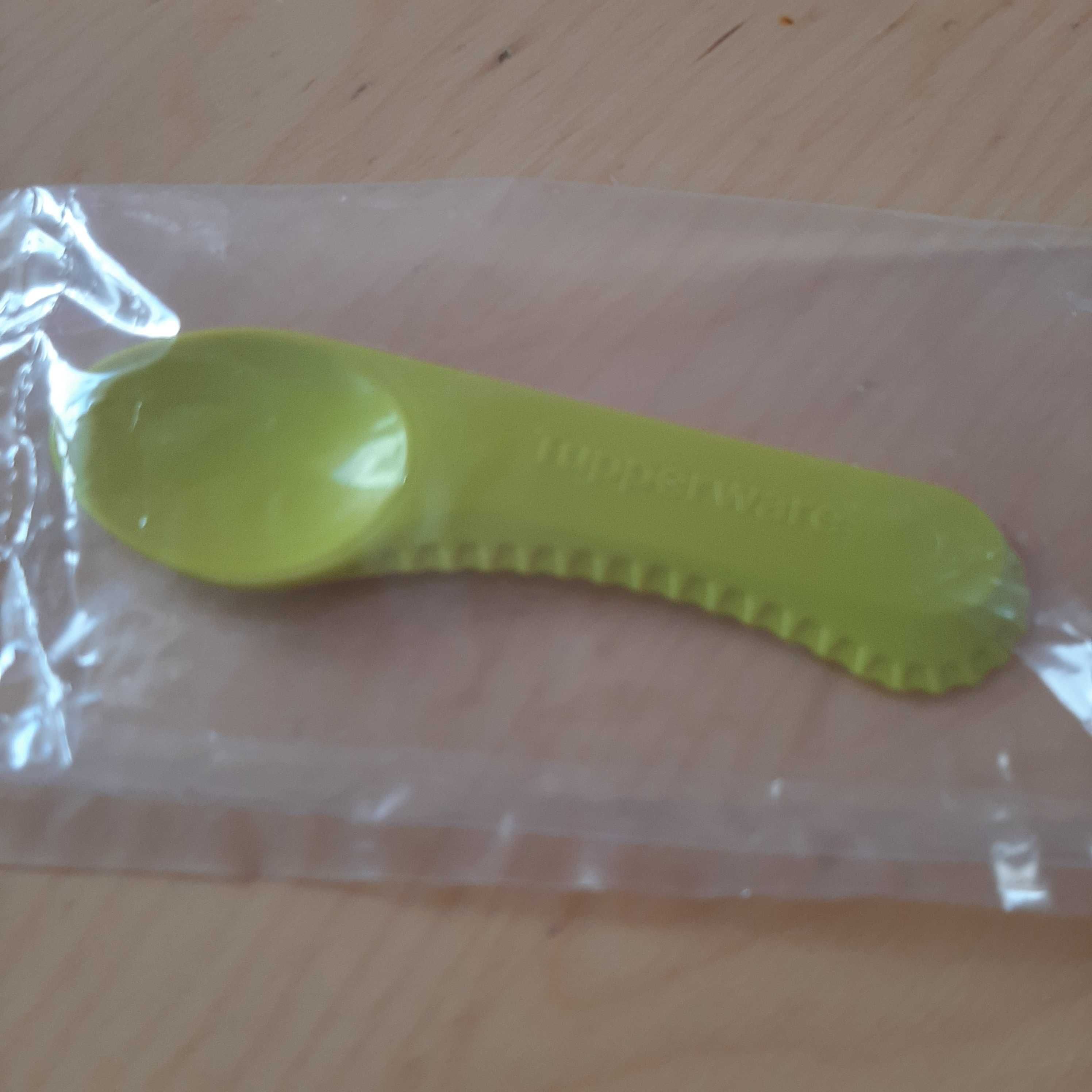 NOVO Tupperware Colher de Kiwi