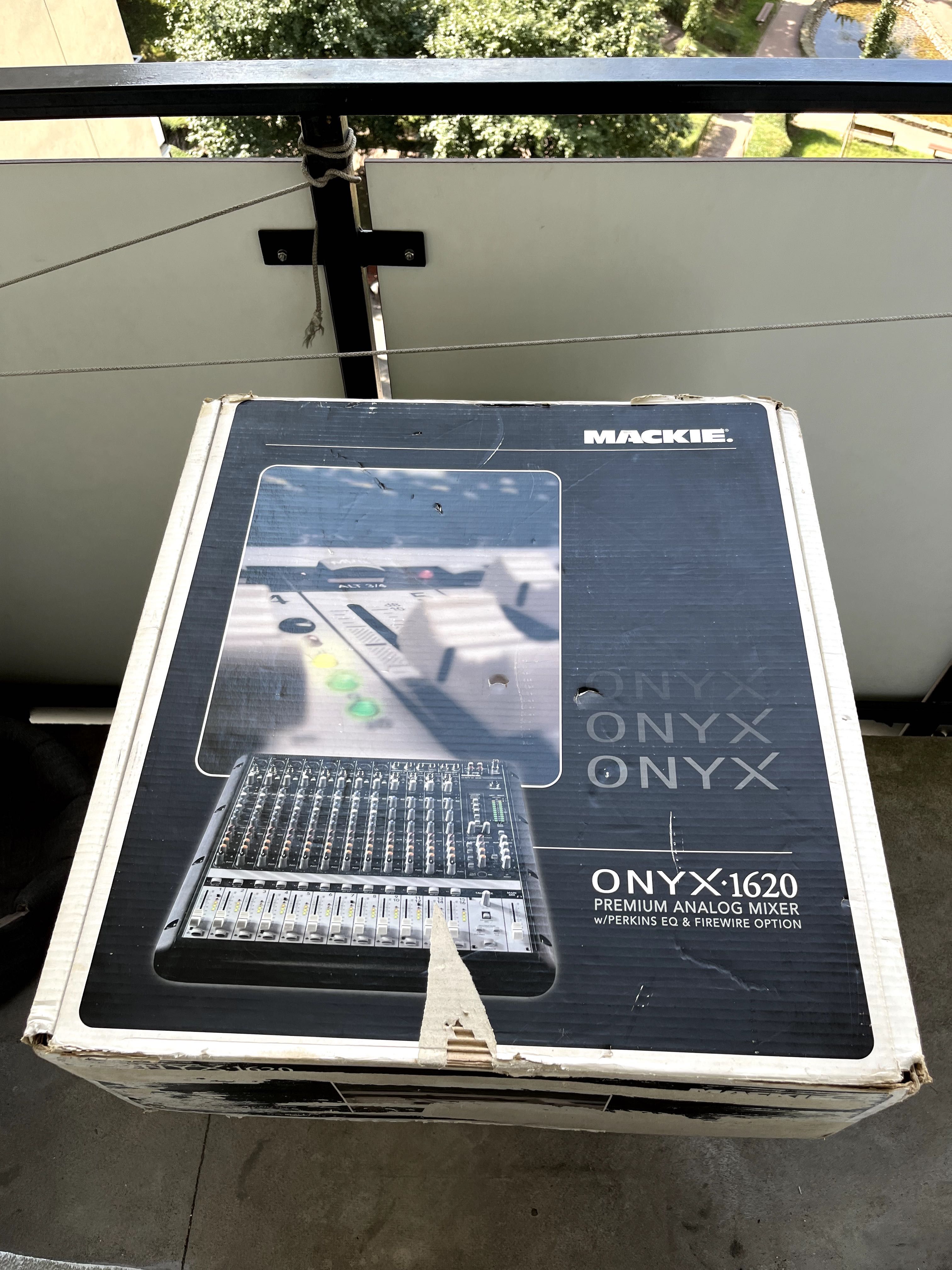 Mixer Mackie ONYX 1620