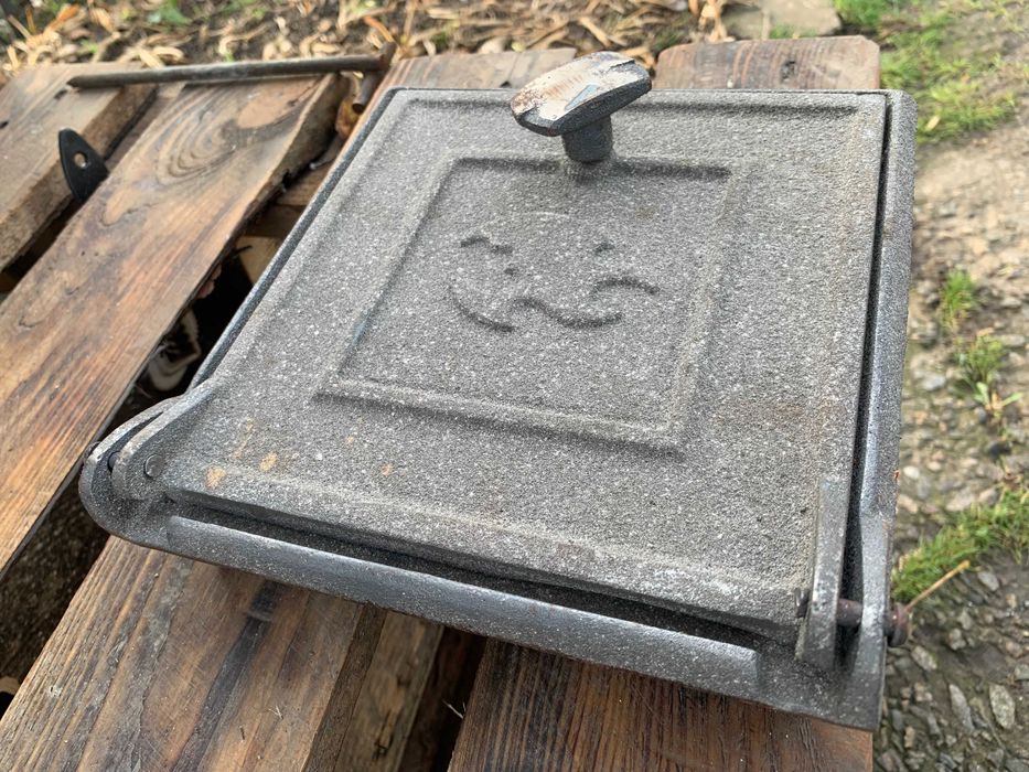 Дверцята для печі металеві