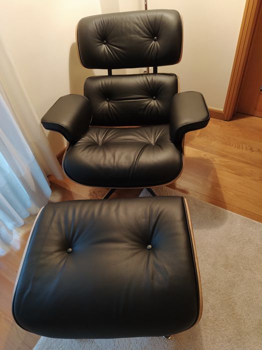 Charles Eames, Cadeirão em pele natural. Entrega ime