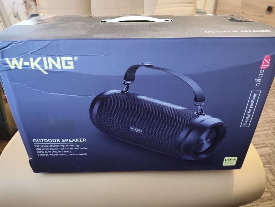 Продам блютуз колонку  W-King D3pro