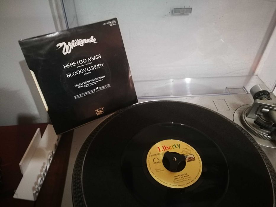 WHITESNAKE (Hard-Rock)-Here I Go Again/Bloody Luxury (POR-1982)SINGLE