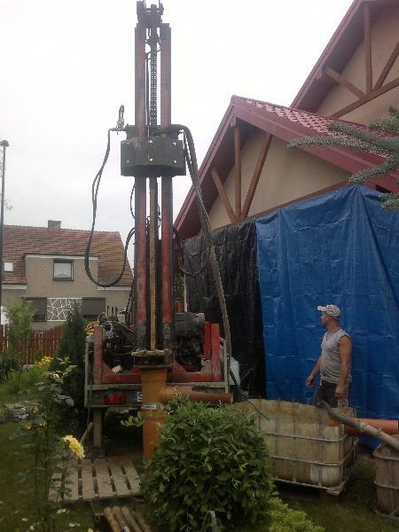 wiercenie studni 
 legionowo,warszawa,hydraulik24h,pompy hydrofory,