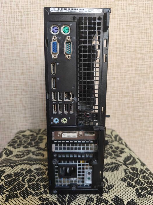 Системний блок Dell OptiPlex 7010(027) Intel Core i7-3770, 4Gb DDR3