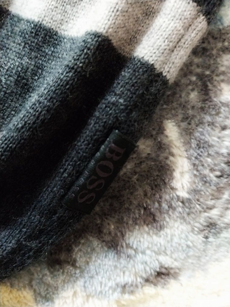 Hugo BOSS sweter, sweterek męski wełna, rozmiar M/L