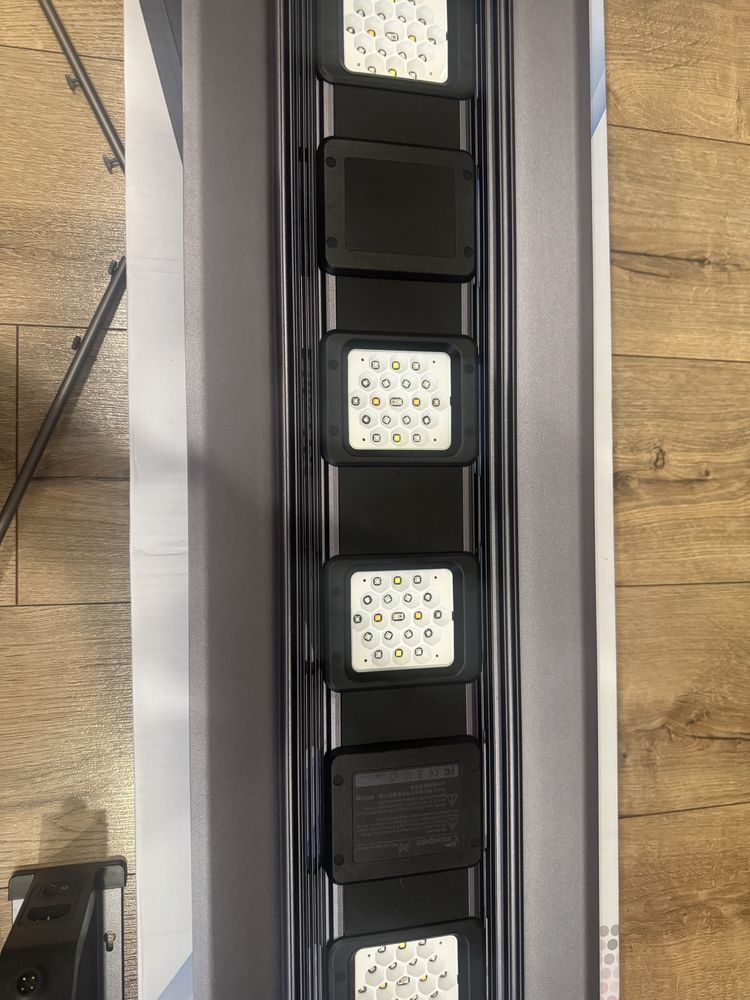 Maxspect RSX R-200
