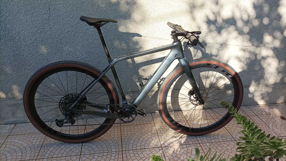 Bicicleta Gravel monoprato Sram 12V